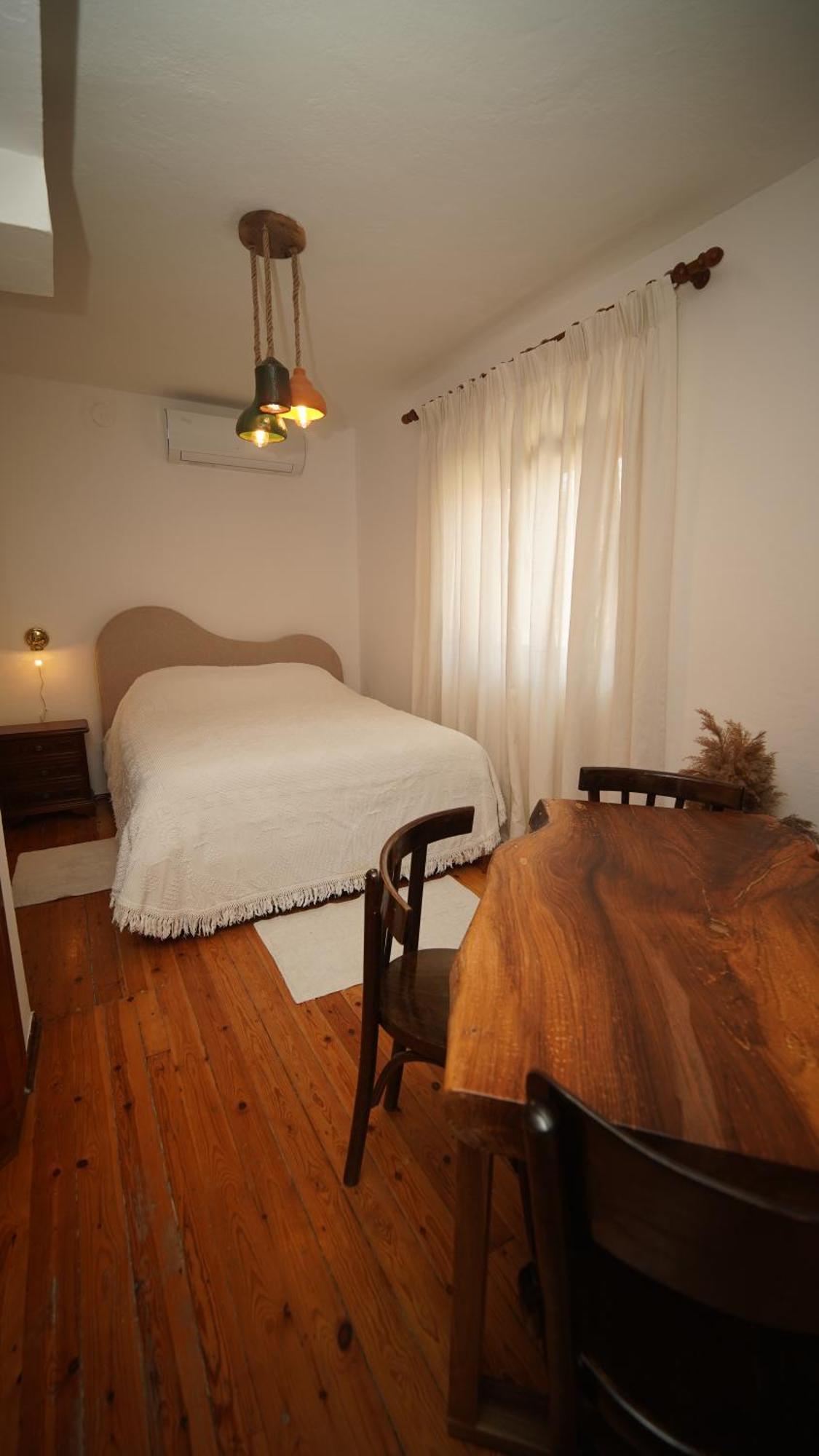 Relax Inn Korce Exterior foto
